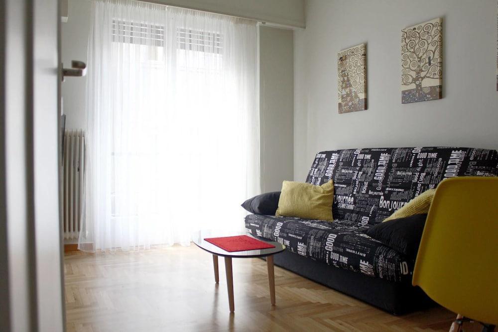 Cheery Apartment In The Center Of Athen Eksteriør bilde